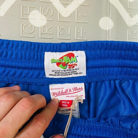 Mitchell And Ness space jam basketball shorts lebron jordan - Picture 4 of 7